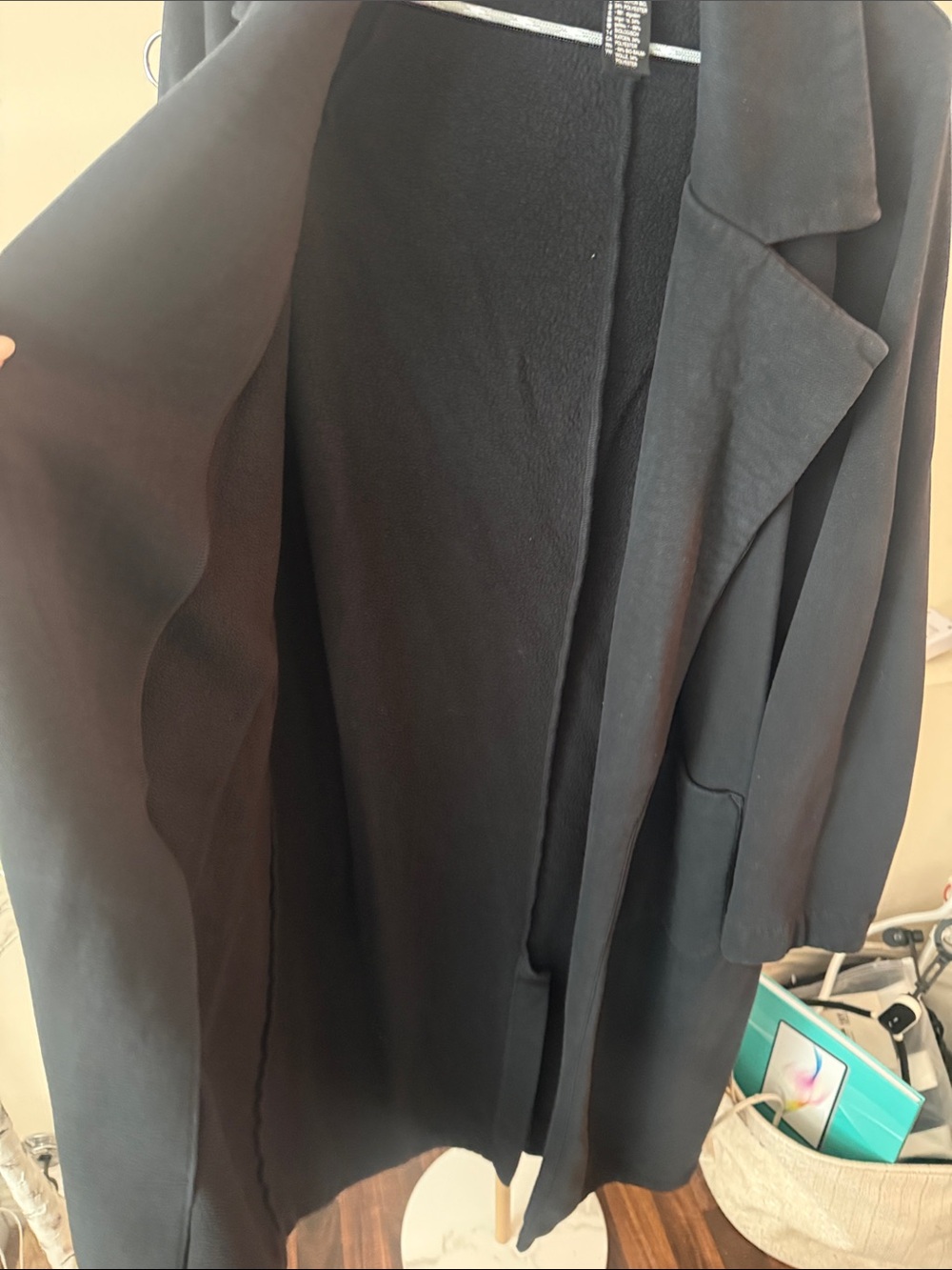 Vuori Black Open-Front Trench Coat - Picture 2 of 5